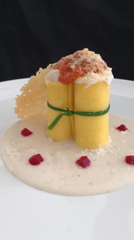 צ'סנטיקו Hotel Sogno מראה חיצוני תמונה