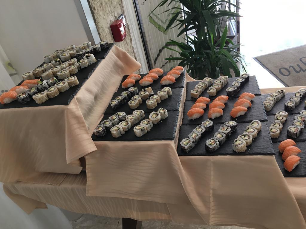 צ'סנטיקו Hotel Sogno מראה חיצוני תמונה