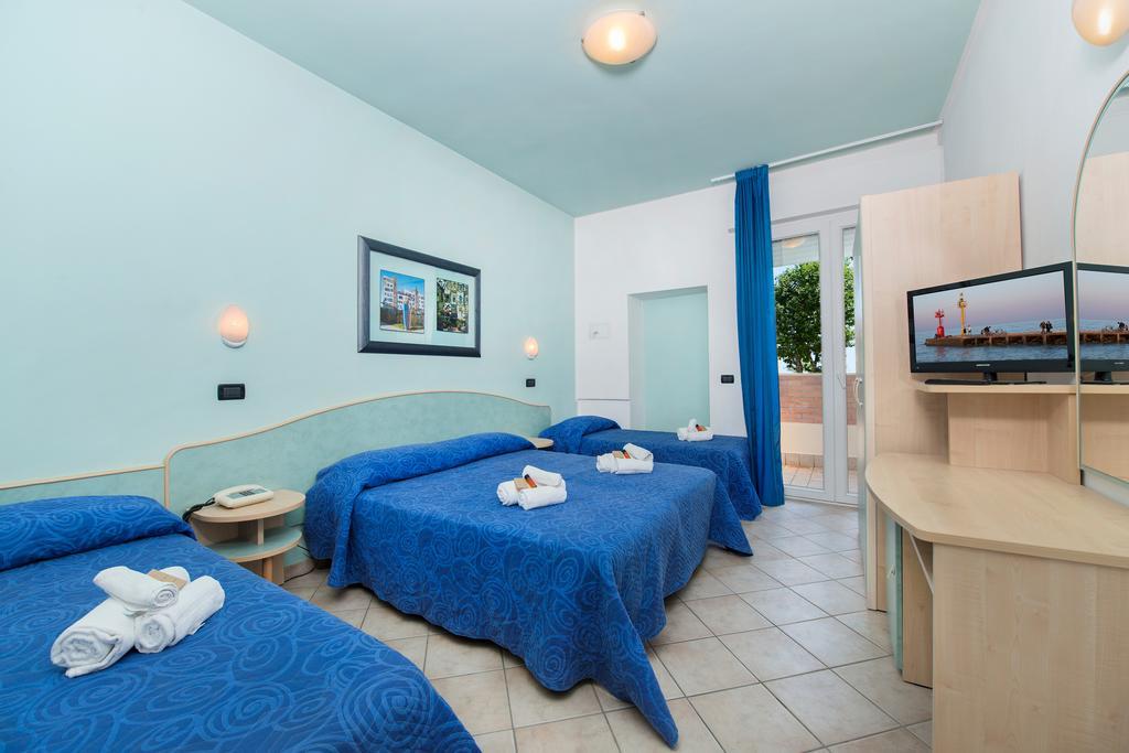 צ'סנטיקו Hotel Sogno מראה חיצוני תמונה